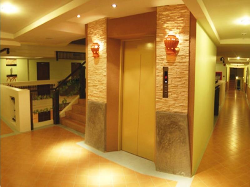 Sa-Bai-Dee Condo Chonburi Esterno foto