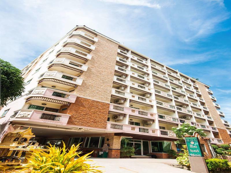 Sa-Bai-Dee Condo Chonburi Esterno foto