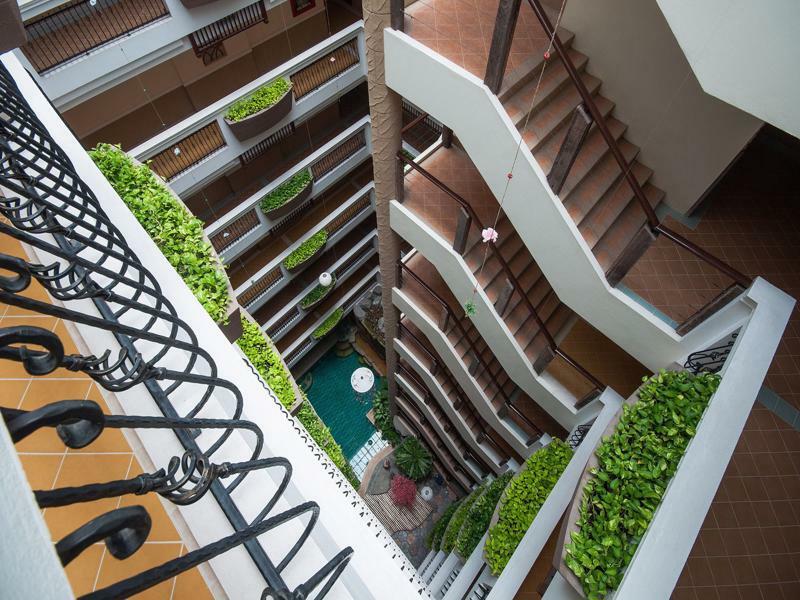 Sa-Bai-Dee Condo Chonburi Esterno foto