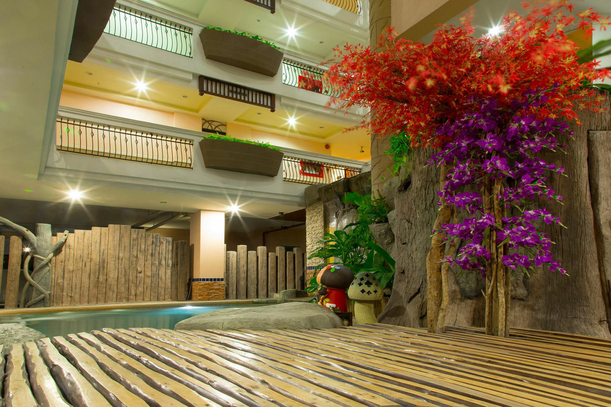 Sa-Bai-Dee Condo Chonburi Esterno foto